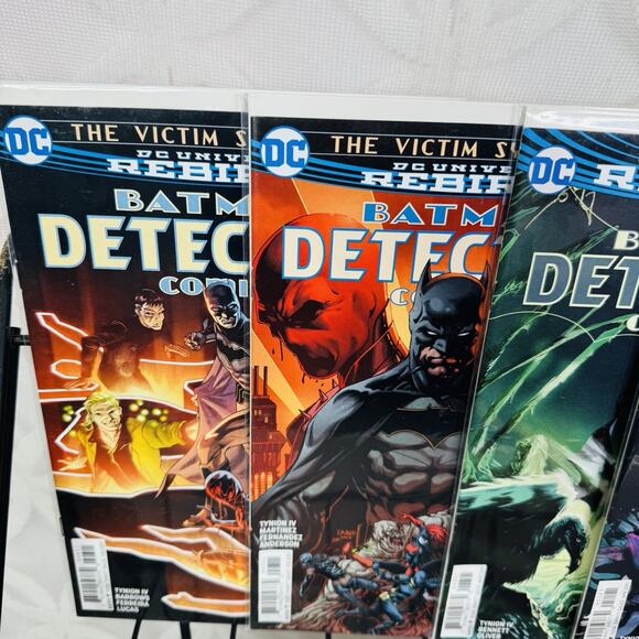 Detective Comics Batman 946-948 951-956 966 971 974-975 980 990 992-993 996-998 - Picture 6 of 8